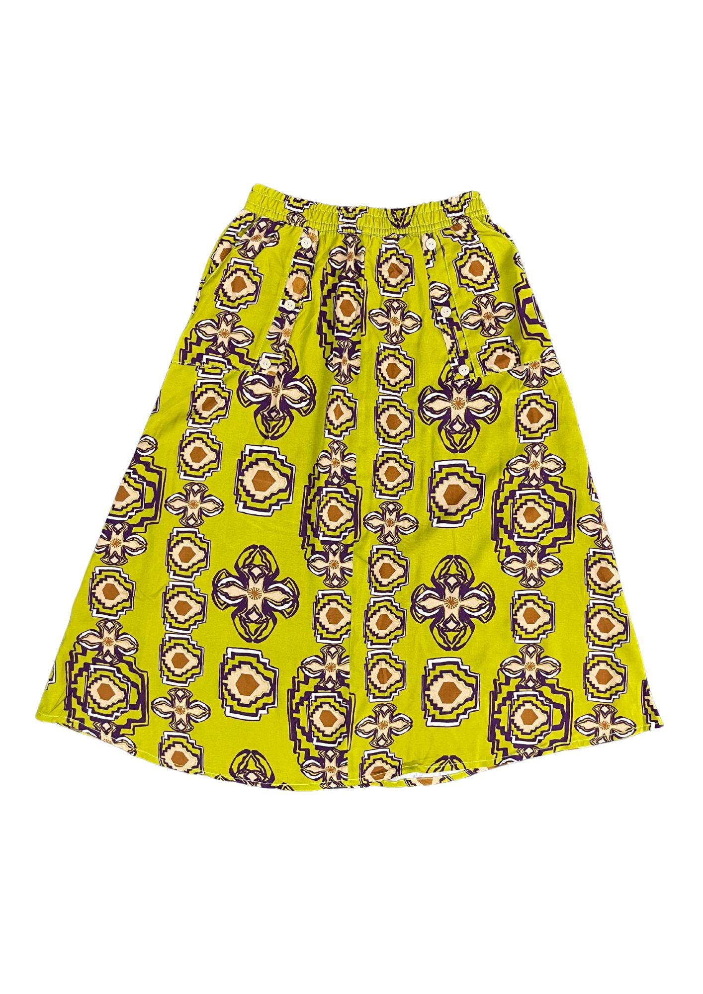 53015A falda silueta ajustada, con bolsillos.