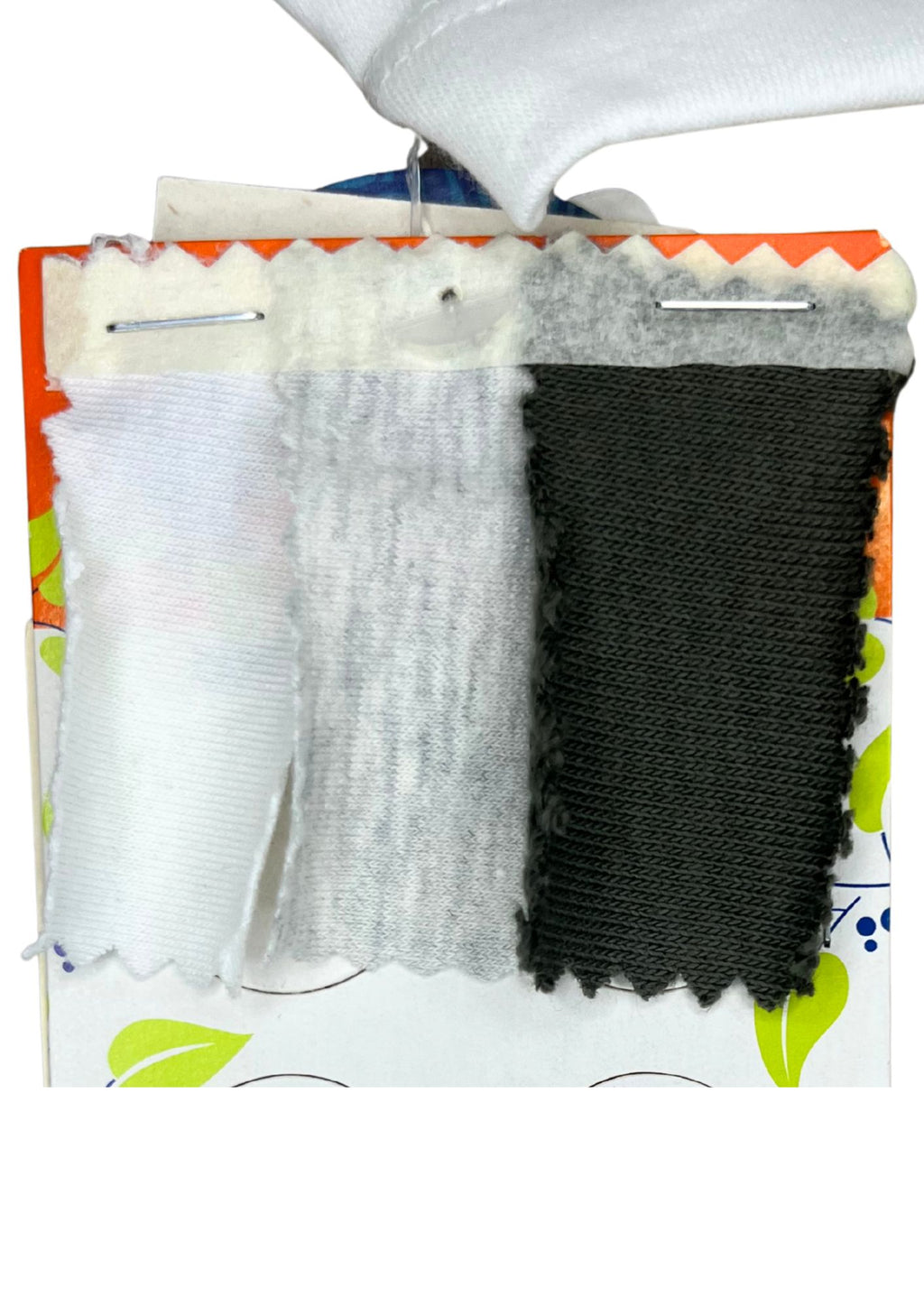 23392B camiseta silueta ajustada, estampado deportivo.