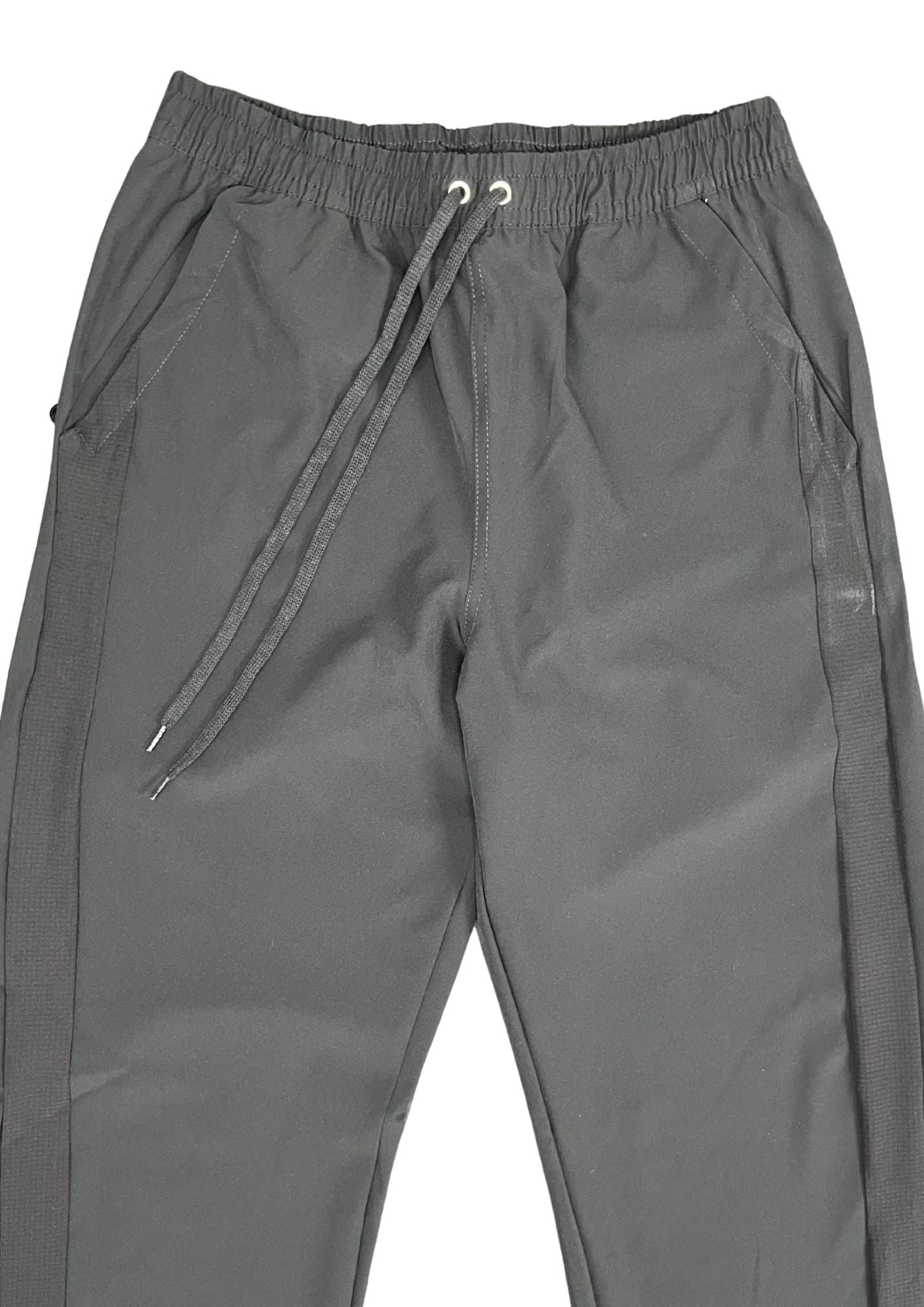 41105A pantalón hombre deportivo, bolsillos cómodos diagonales.