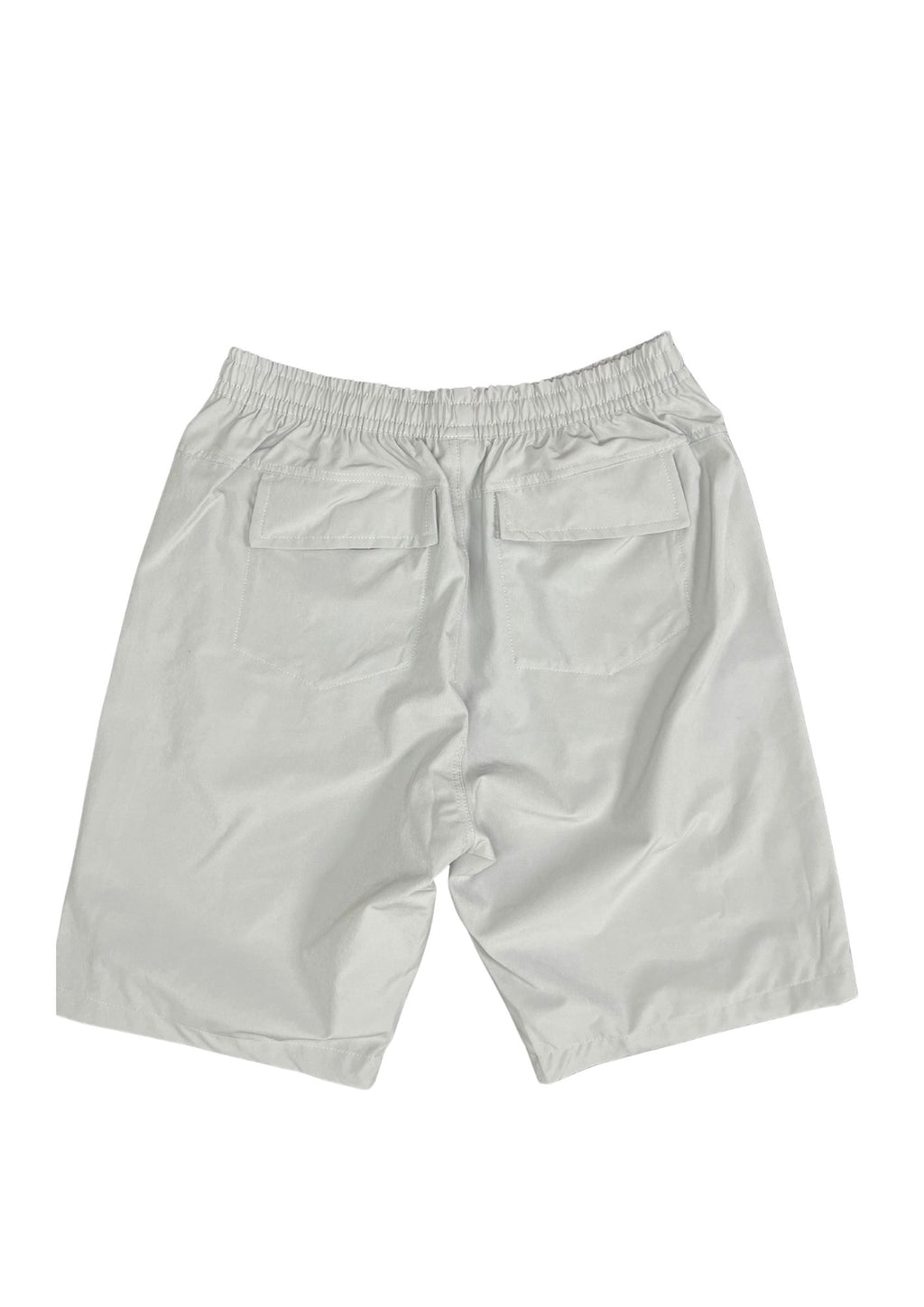 31573A bermuda hombre, secado rápido, bolsillos traseros.