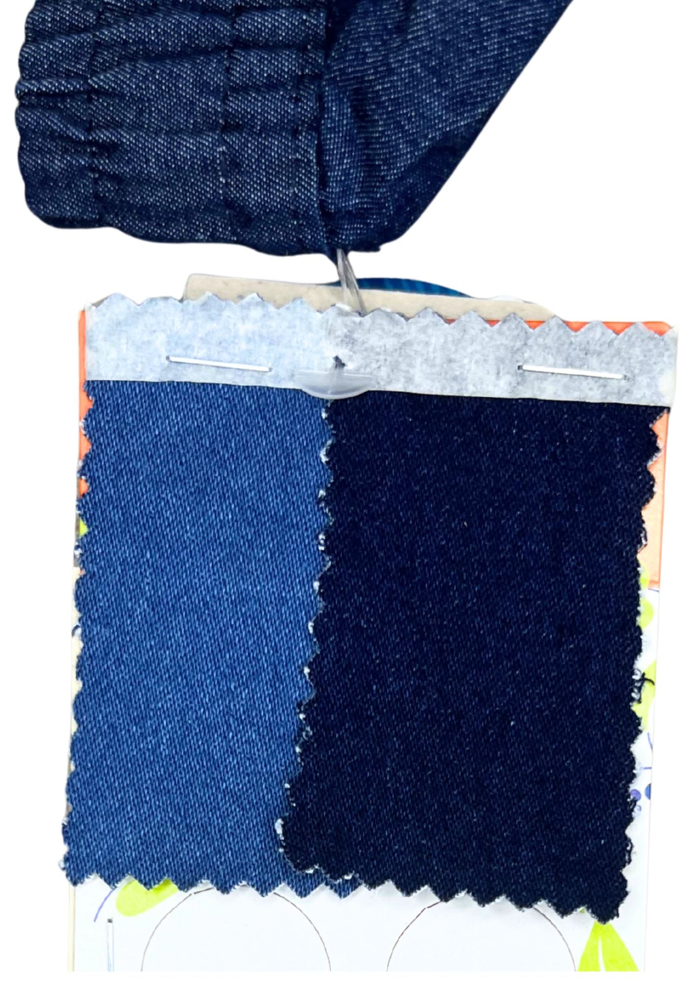 53013A falda silueta ajustada, bolsillos con velcro.