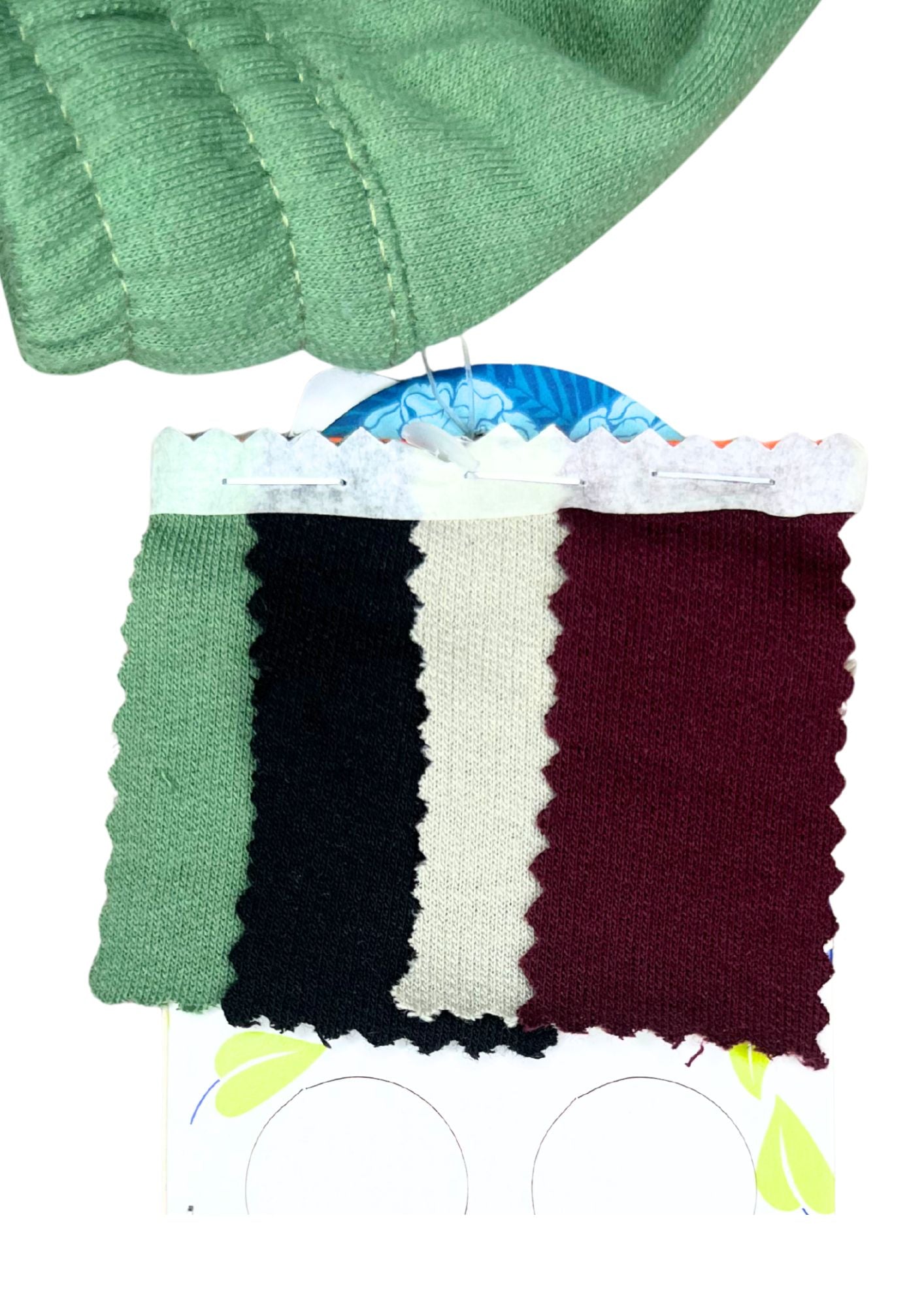 43744B pantalón sudadera silueta amplia, algodón burda.