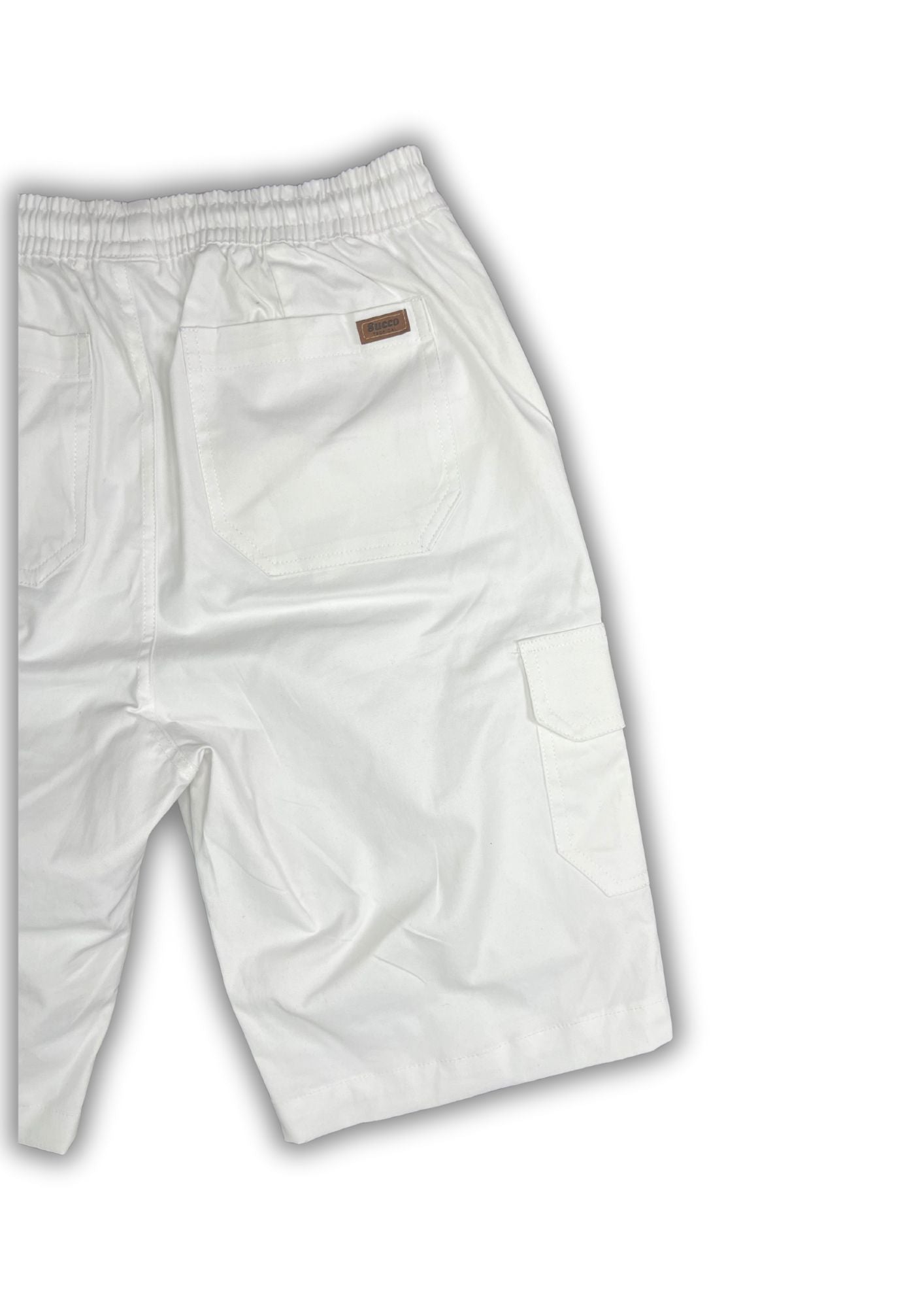 33790A torero silueta amplia, bolsillos tipo cargo.