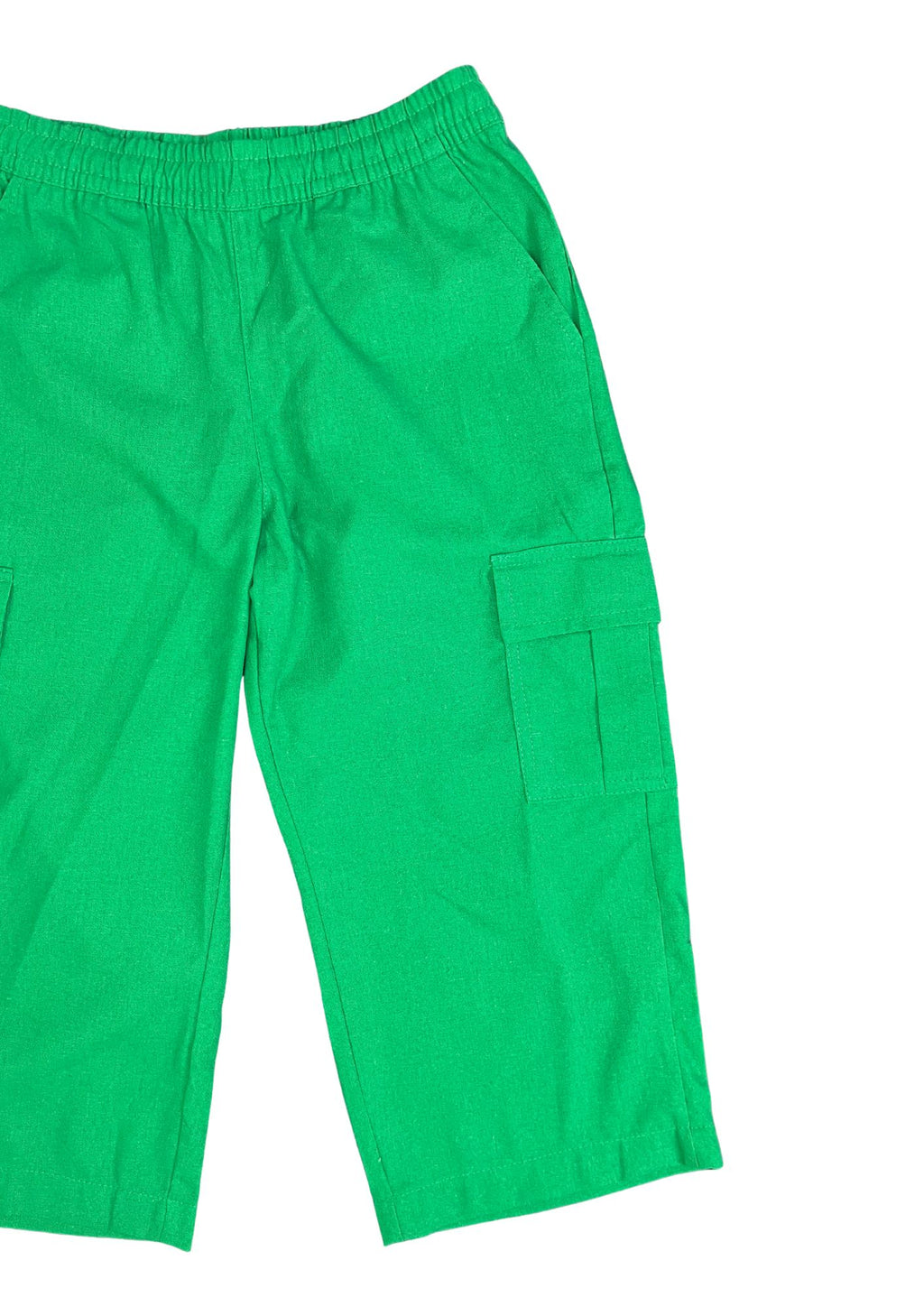 33281A capri silueta ajustada, bolsillo tipo cargo.